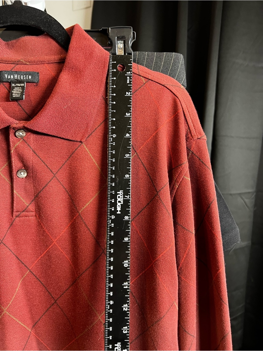 Van Heusen Maroon Long-Sleeve Polo with Subtle Argyle Lines - Picture 6 of 7